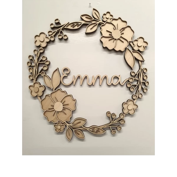 Couronne florale avec prénom "Emma" central - vue de face