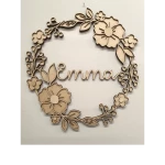 Couronne florale avec prénom "Emma" central - vue de face